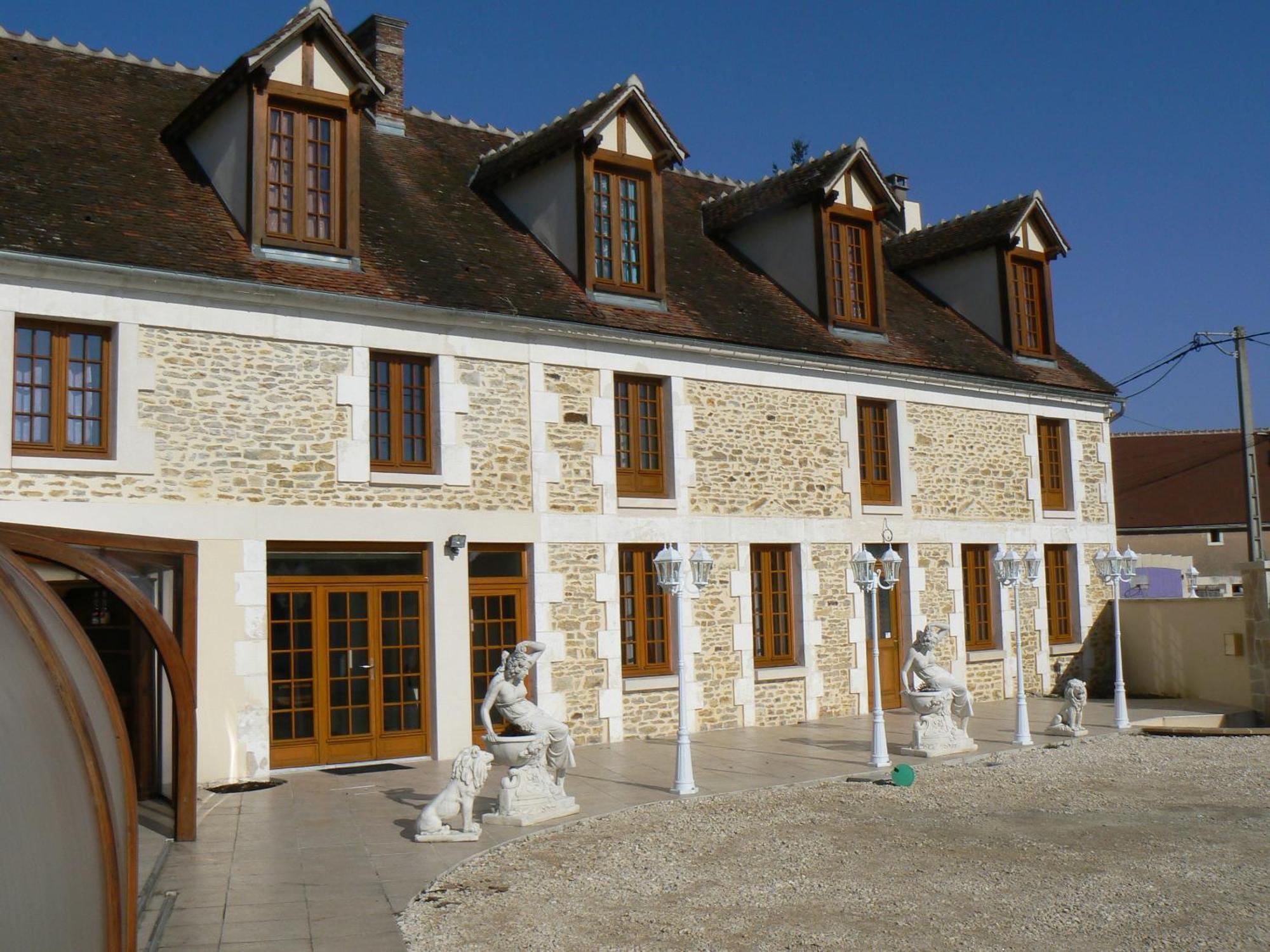 Bed and Breakfast Le Manoir Des Chapelles Venoy Exterior foto
